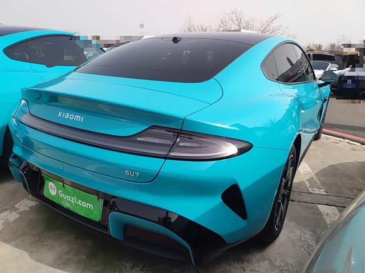 Фото 7 - Xiaomi SU7