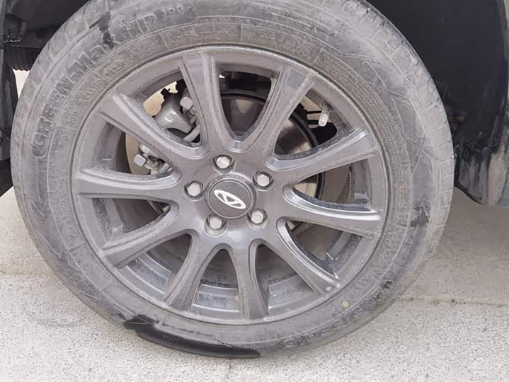 Фото 6 - Chery Tiggo 3x