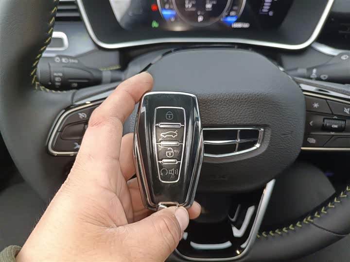 Фото 9 - Geely Preface