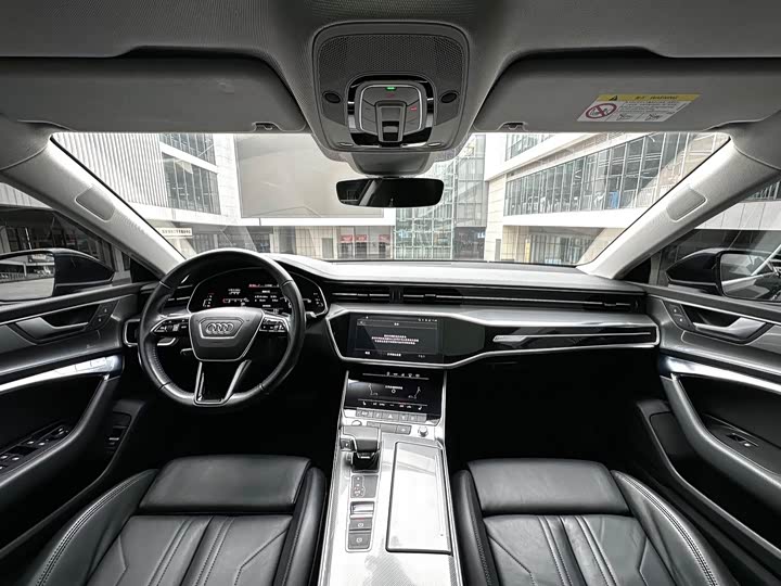 Фото 5 - Audi A7