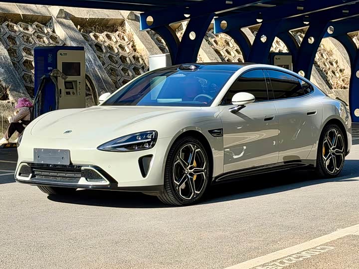 Фото 1 - Xiaomi SU7