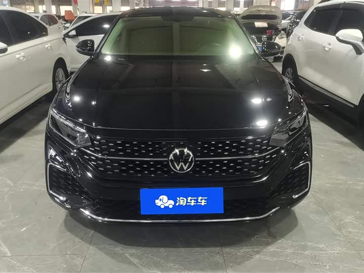 Фото 2 - Volkswagen Passat