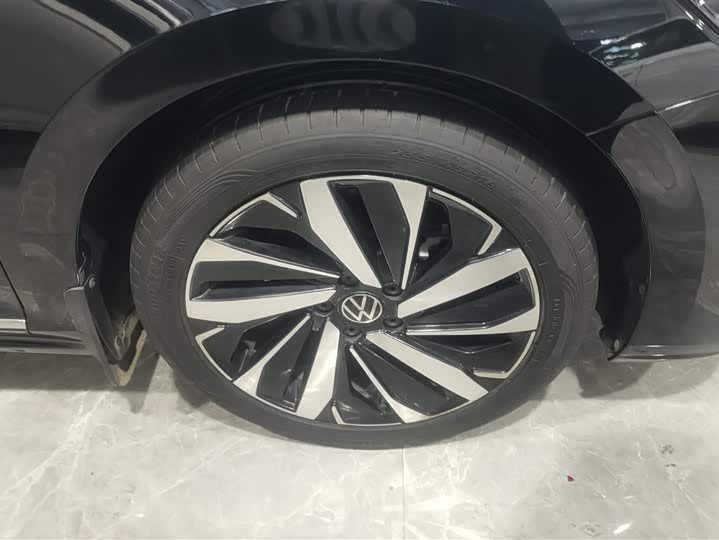 Фото 6 - Volkswagen Passat