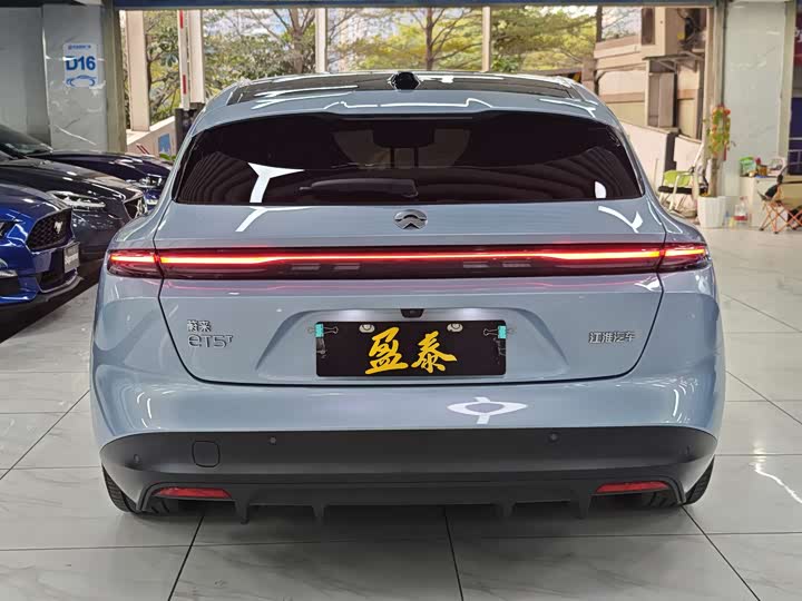 Фото 6 - Nio ET5T