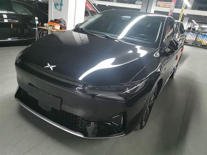 Фото 2 - XPeng P5