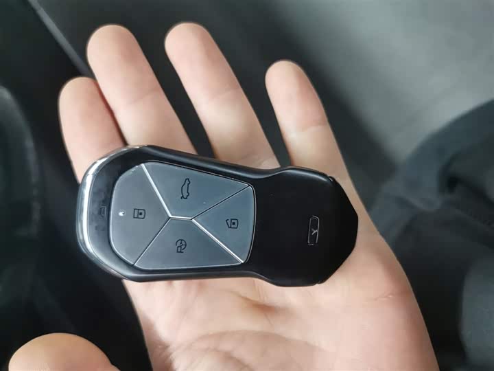 Фото 9 - XPeng P5