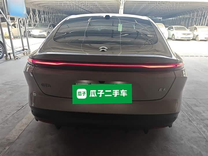 Фото 6 - Nio ET5