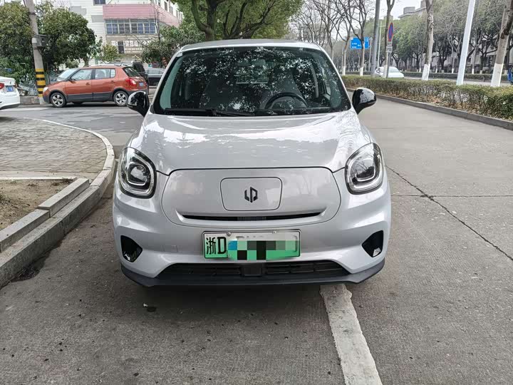 Фото 2 - Leapmotor T03