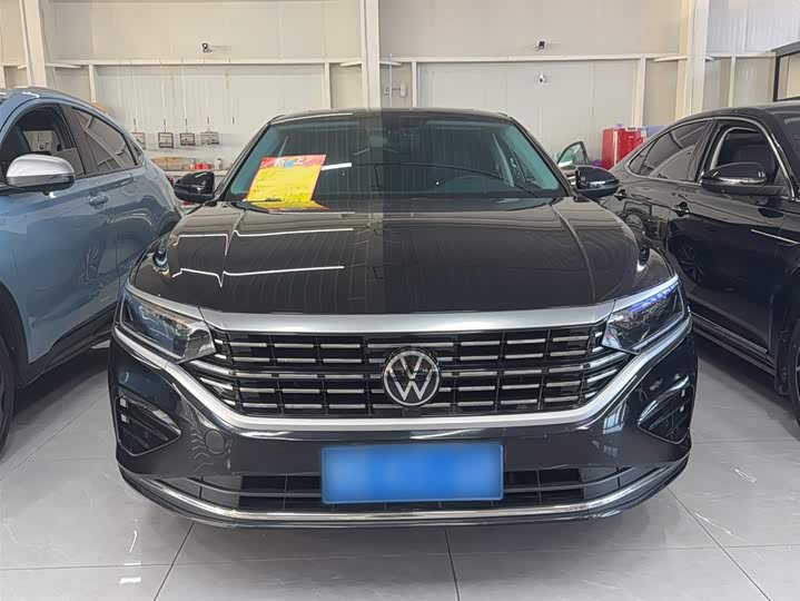 Фото 3 - Volkswagen Passat