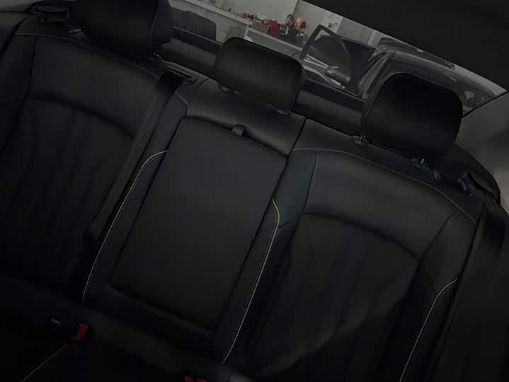 Фото 8 - Volkswagen Passat