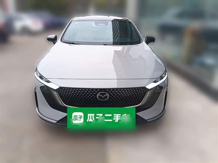 Фото 5 - Mazda EZ-6