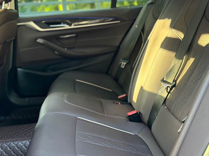 Фото 4 - BMW 5 Series