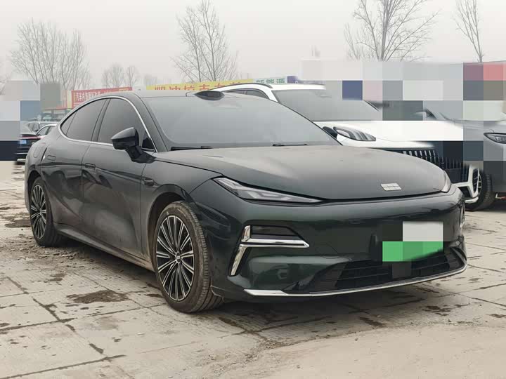 Фото 2 - Geely Galaxy Starshine 8 EM-i