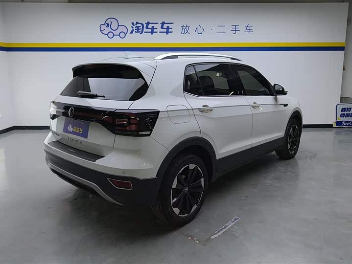 Фото 3 - Volkswagen Tacqua