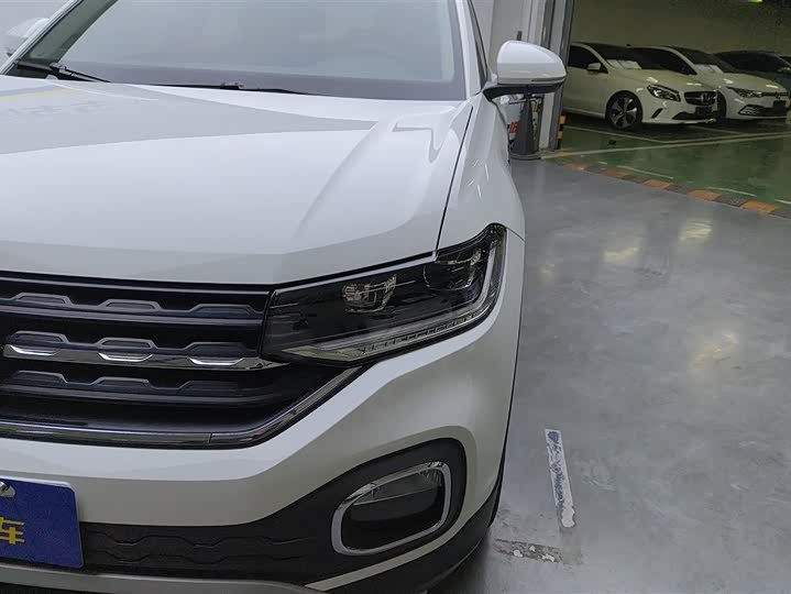 Фото 5 - Volkswagen Tacqua