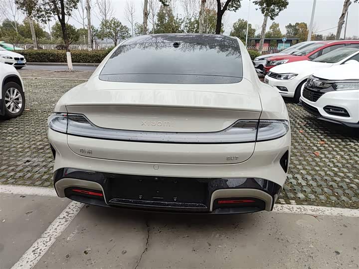 Фото 6 - Xiaomi SU7