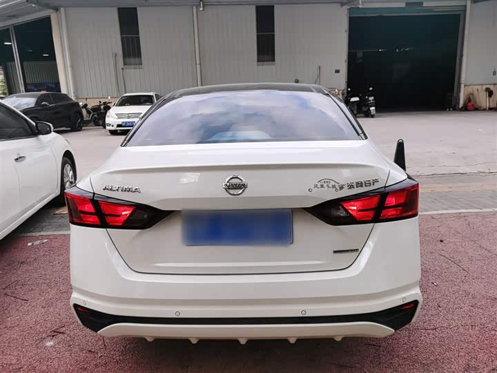 Фото 6 - Nissan Teana