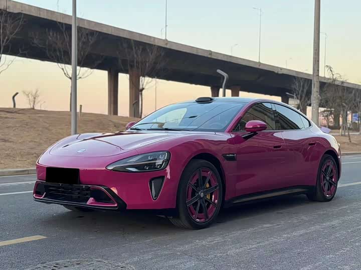 Фото 2 - Xiaomi SU7