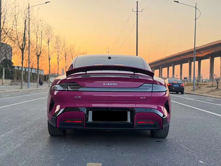 Фото 8 - Xiaomi SU7