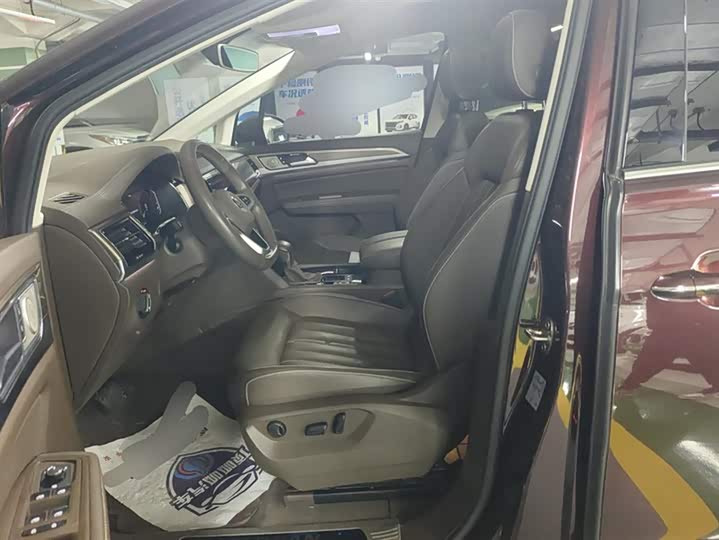 Фото 9 - Volkswagen Viloran