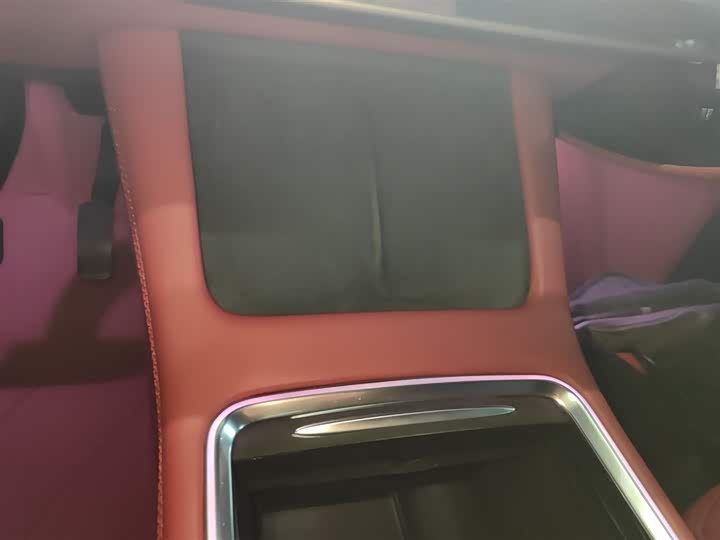 Фото 9 - Tesla Model Y