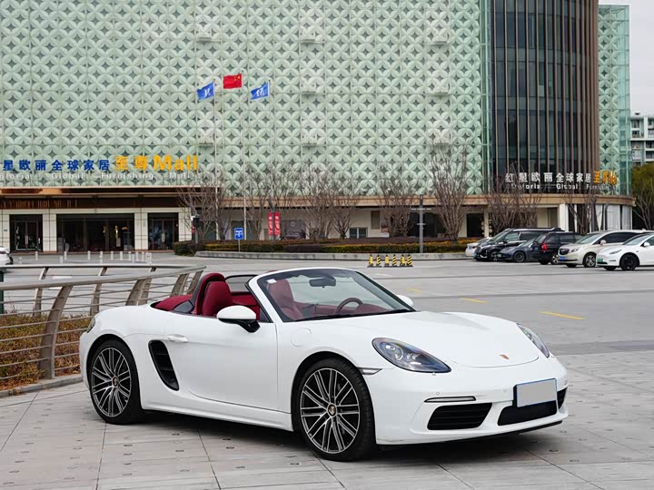 Фото 3 - Porsche 718