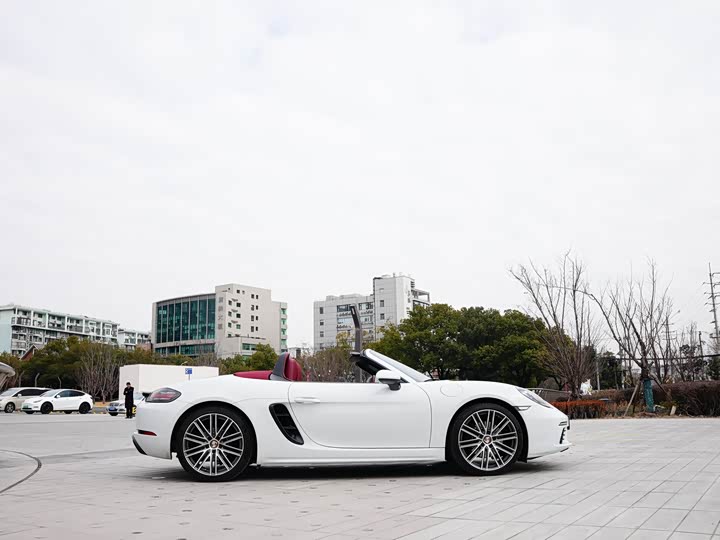 Фото 7 - Porsche 718