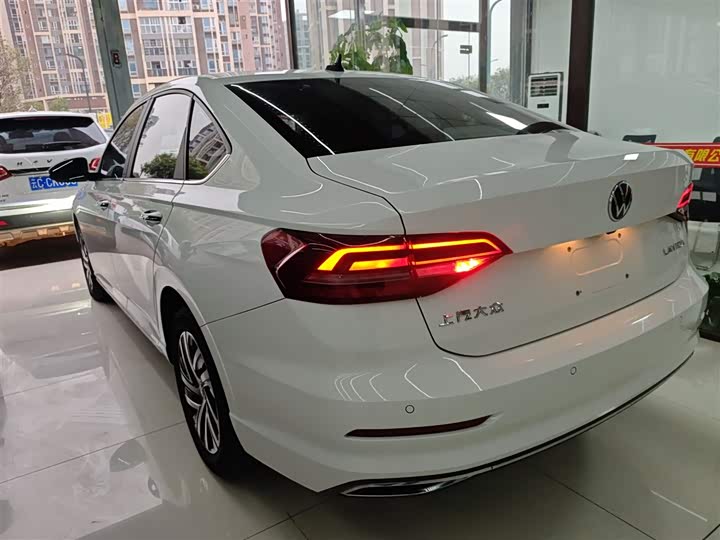 Фото 5 - Volkswagen Lavida