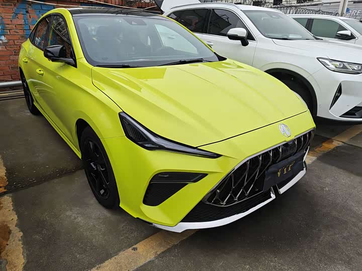 Фото 3 - MG Motor 5 Scorpio