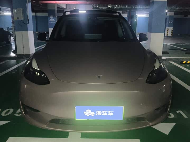 Фото 2 - Tesla Model Y