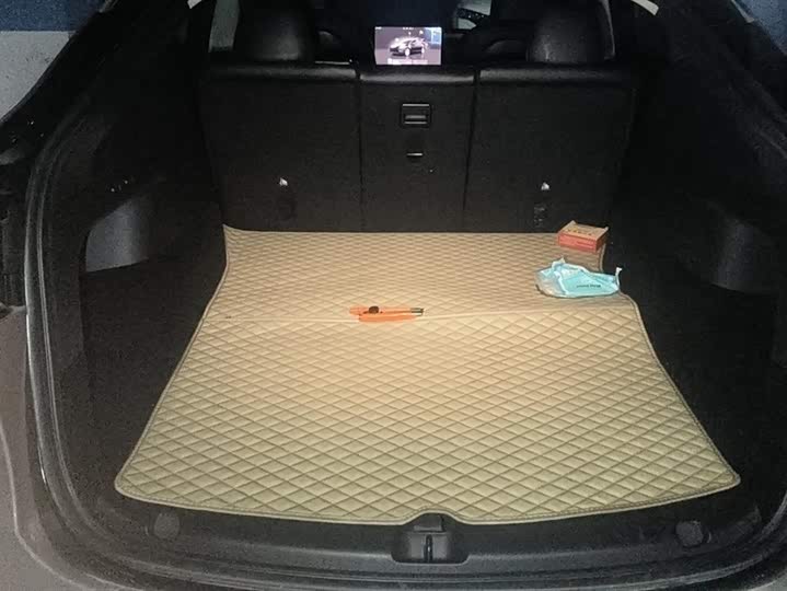 Фото 4 - Tesla Model Y