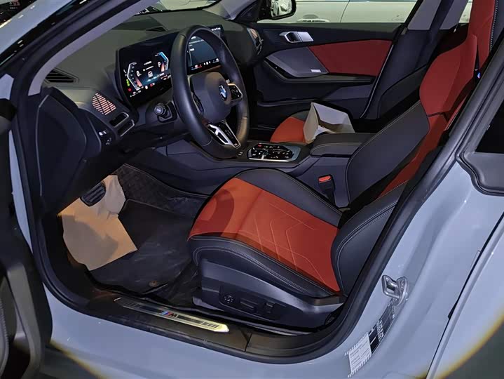 Фото 9 - BMW 2 Series