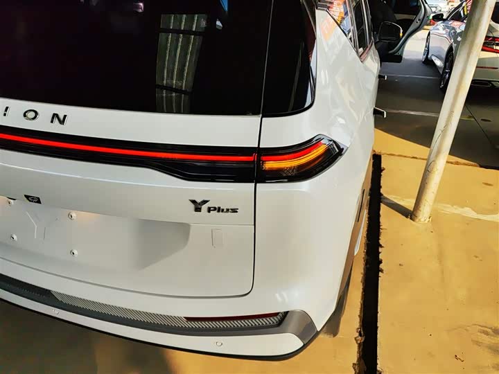 Фото 8 - GAC Aion Y