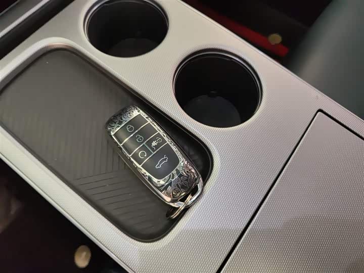 Фото 9 - GAC Aion Y