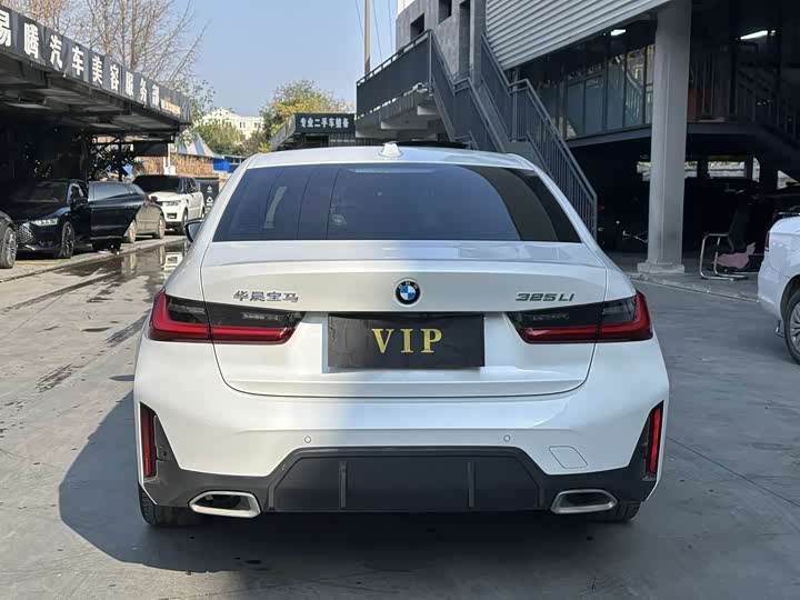 Фото 5 - BMW 3 Series