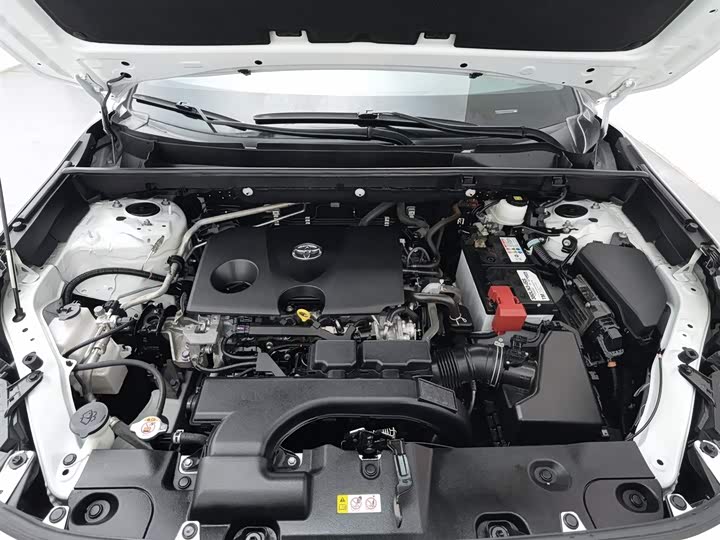 Фото 6 - Toyota Wildlander