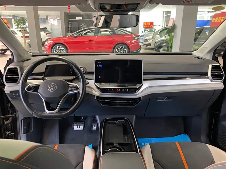 Фото 6 - Volkswagen ID.6 Crozz