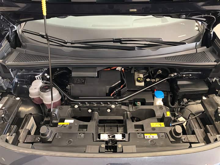 Фото 9 - Volkswagen ID.6 Crozz