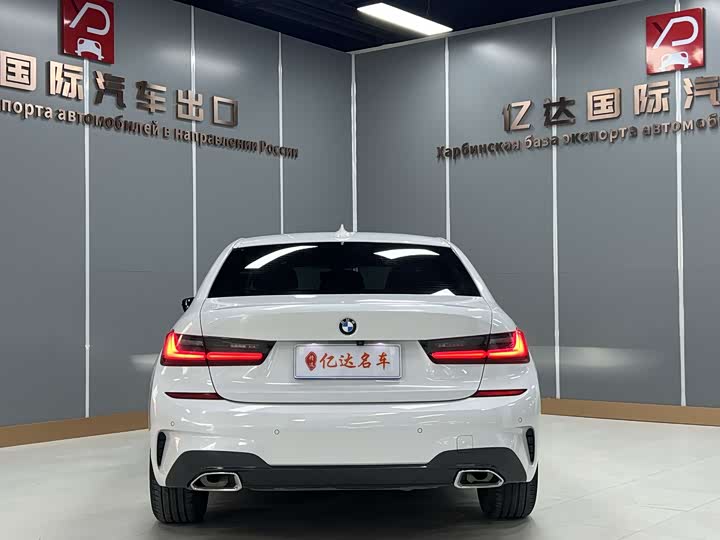 Фото 4 - BMW 3 Series