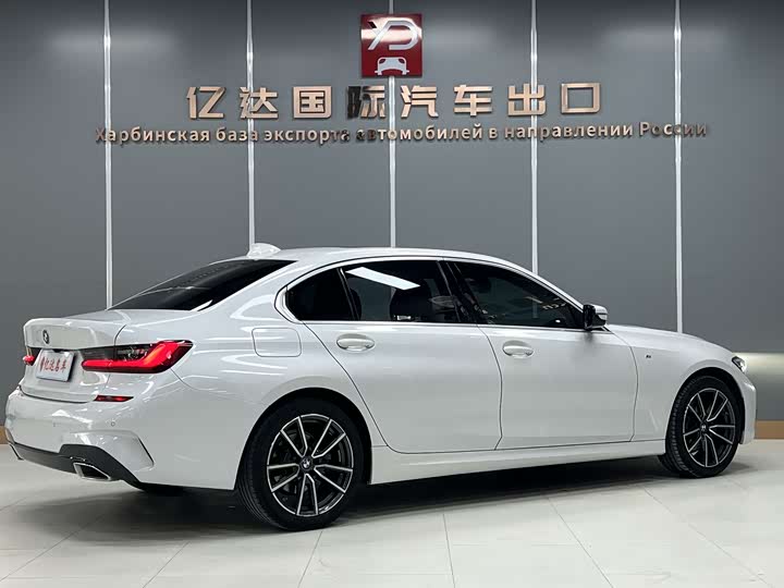 Фото 5 - BMW 3 Series