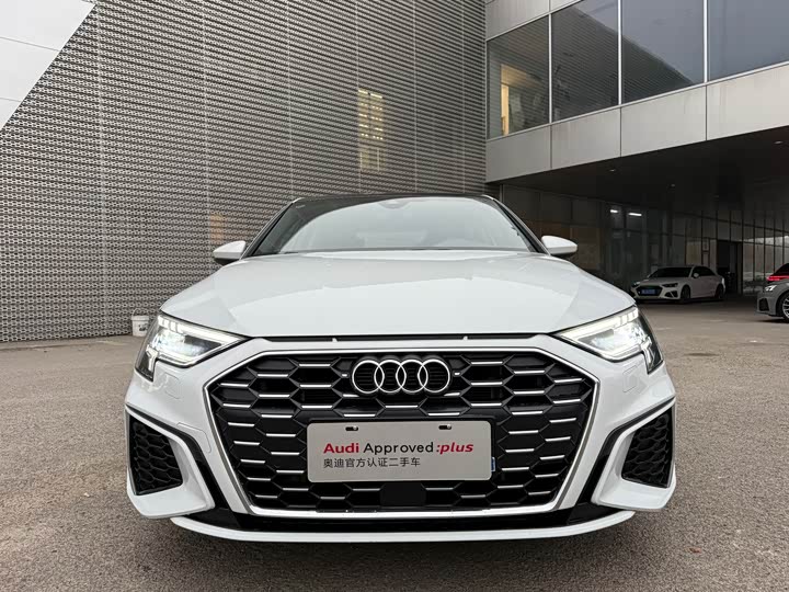 Фото 1 - Audi A3