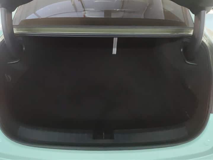 Фото 4 - Xiaomi SU7