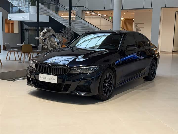 Фото 1 - BMW 3 Series