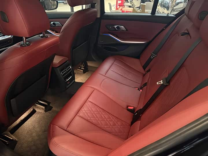 Фото 9 - BMW 3 Series