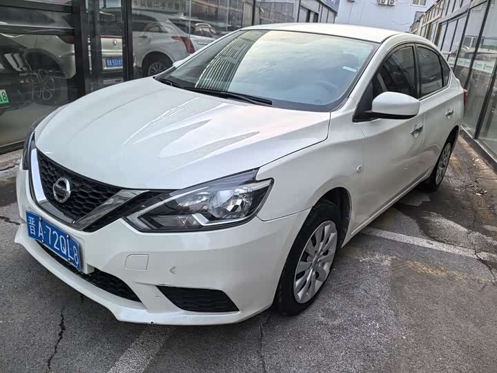 Фото 1 - Nissan Sylphy