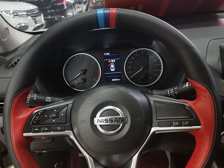 Фото 9 - Nissan Sylphy