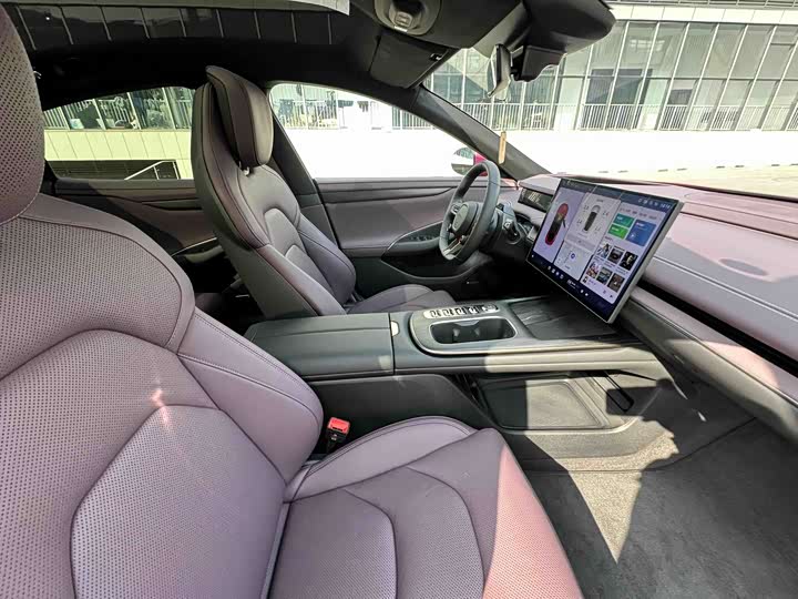 Фото 8 - Xiaomi SU7