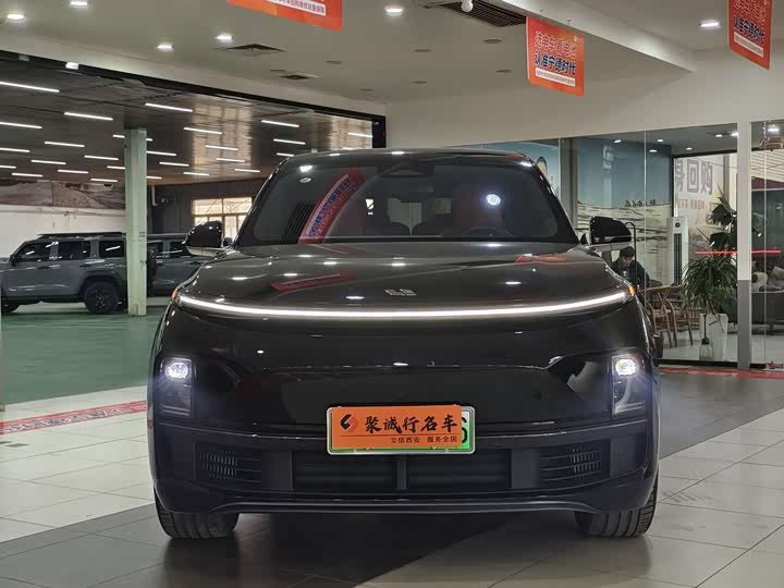 Фото 2 - LiXiang L8