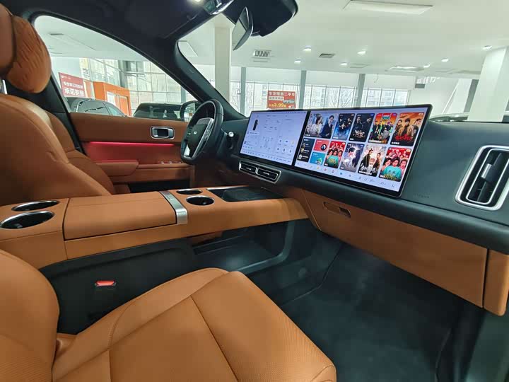 Фото 6 - LiXiang L8