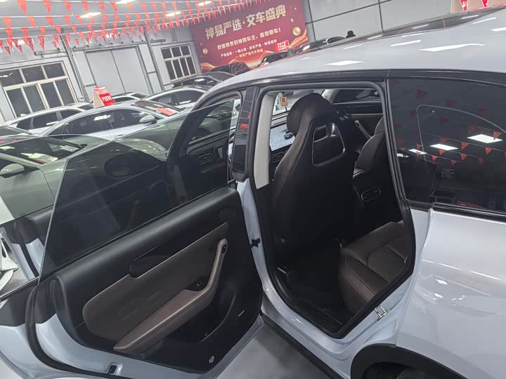 Фото 6 - Leapmotor C11